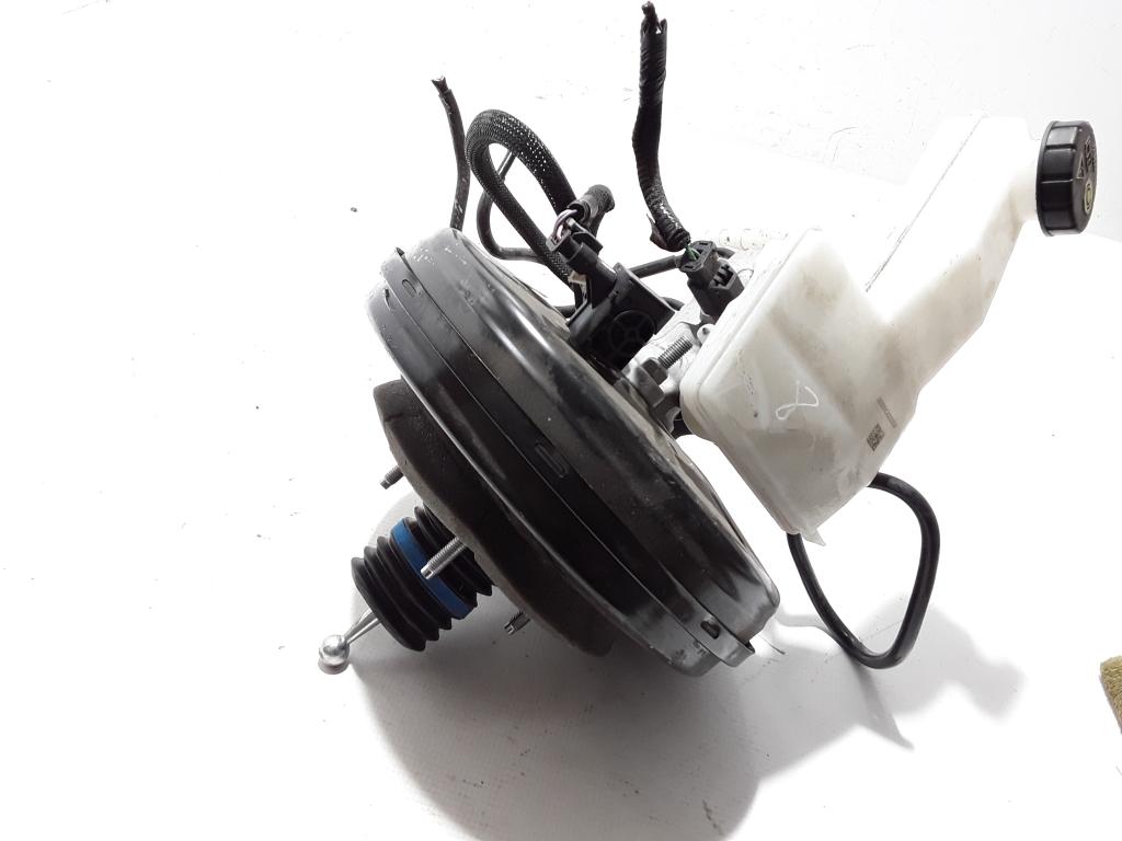 Used Peugeot 2008 Brake vacuum bladder 9824391180