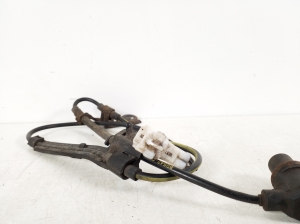 TOYOTA Corolla (2004–2007) Eesmine ABS-andur 89542-02040 - 2