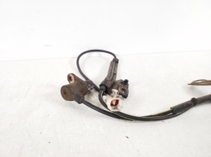 TOYOTA Corolla (2004–2007) ABS-Sensor vorne 89542-02040 - 2
