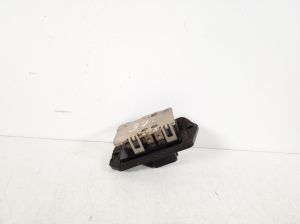 TOYOTA Corolla (2004–2007) Cabin shoulder motor resistance 87138-20360 - 2