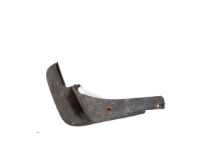 TOYOTA Corolla (2001–2007) Mud flap 76622-02130 - 2