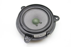  Rear side door speaker 