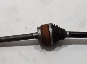 VOLVO V60 (2018–2026) Front drive shaft and its parts 32249711 - 2