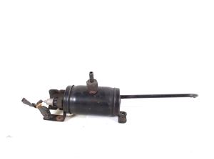 TOYOTA Corolla (2001–2007) Cita tvertne 44704-12150 - 2