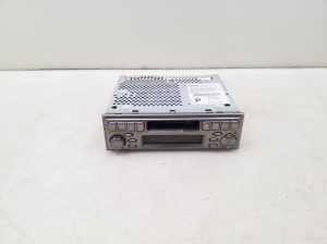 Radio / CD-Player / DVD-Player / Navigation - 281138H300