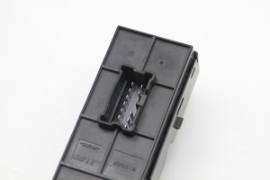 NISSAN Juke F15 (2010–2018) Front door glass switch 254111KA5A - 4