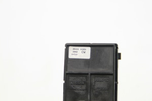 NISSAN Juke F15 (2010–2018) Front door glass switch 254111KA5A - 2