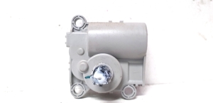 Hyundai i40 (2011–2026) Stellmotor Heizungsklappe D267-NFFLA01 - 3