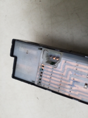 NISSAN X-Trail T30 (2001–2007) Front door glass switch - 2