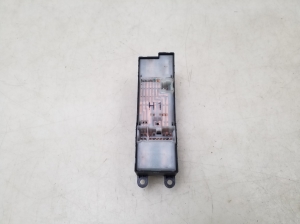NISSAN X-Trail T30 (2001–2007) Front door glass switch - 4