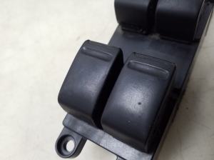 NISSAN X-Trail T30 (2001–2007) Front door glass switch - 5