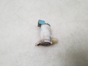 Front windshield washer pump - 2224616A