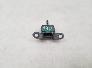 Rear side door upper hinge