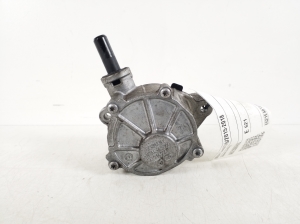 Mercedes Benz A-Class 176 (2012–2018) Vacuum pump A6512300465 - 2