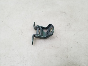NISSAN X-Trail T30 (2001–2007) Rear side door upper hinge - 3