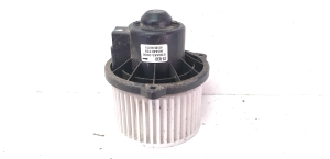 Heater blower motor - E30883-0330