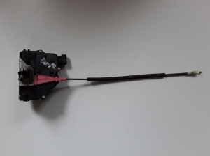 Opel Corsa E (2014–2018) Rear side door lock 13431843 - 3