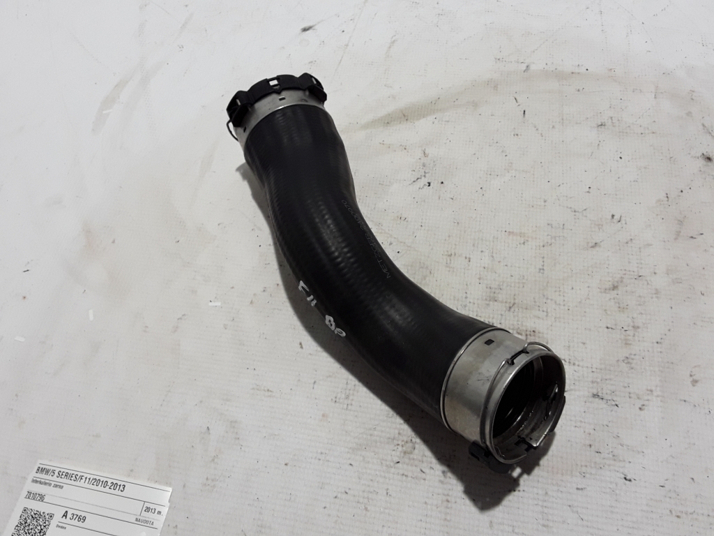 BMW 5 Series F10/F11 (2009-2017) Right Side Intercooler Hose 7810796 21001540