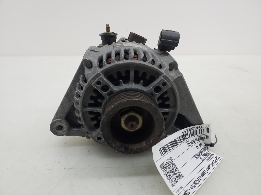 TOYOTA Corolla Verso 1 generation (2001-2009) Генератор 2706022100 18786440