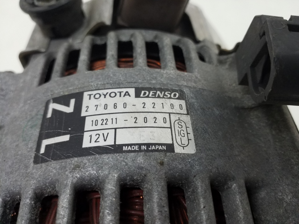 TOYOTA Corolla Verso 1 generation (2001-2009) Генератор 2706022100 18786440