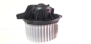 Hyundai Santa Fe (2012–2018) Heizungsgebläsemotor F 00S 3B2 385