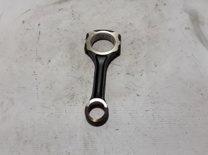  Connecting rod 