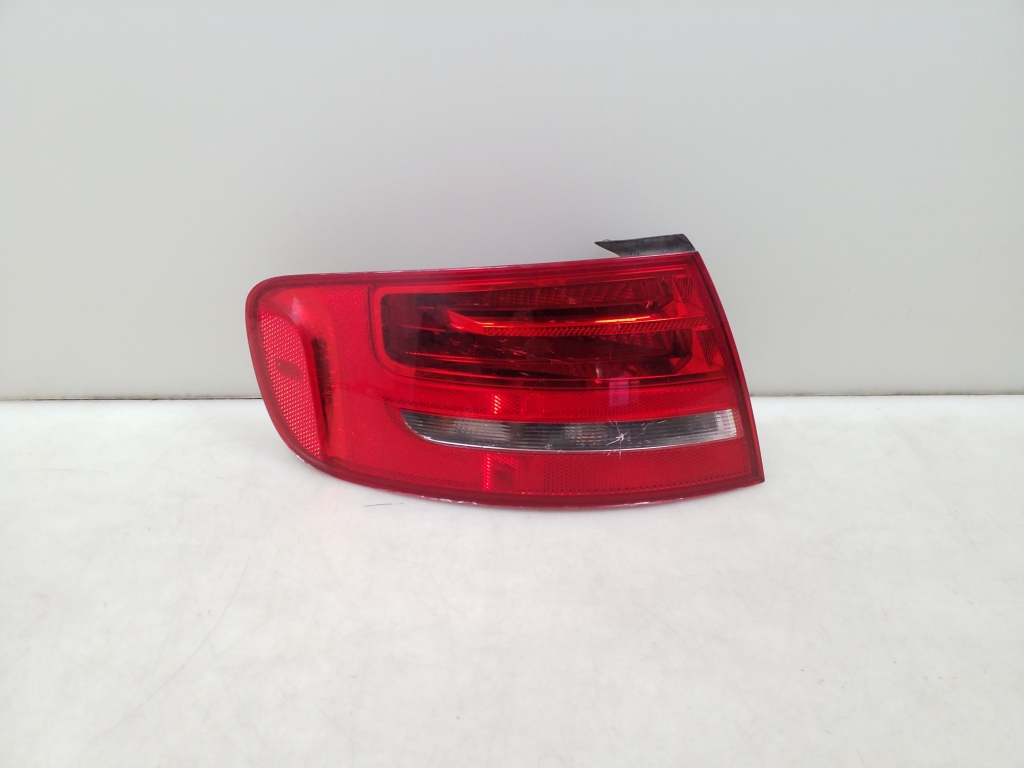 AUDI A4 B8/8K (2011-2016) Baklykt venstre bak 24962117