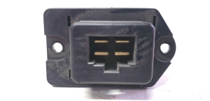 Hyundai i40 (2011–2026) Cabin shoulder motor resistance - 2
