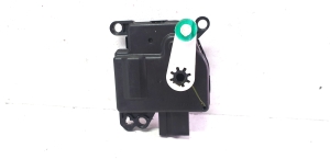 Mazda CX-3 (2015–2026) Stellmotor Heizungsklappe HB601D23N - 3