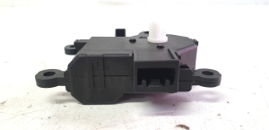 Mazda CX-3 (2015–2026) Stellmotor Heizungsklappe 7726A - 2