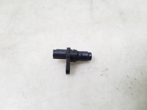 Kurbelwellensensor - 039004M15