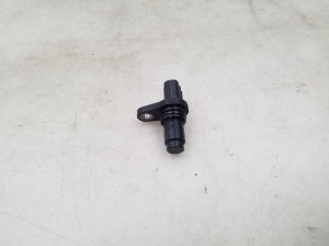 Subaru Outback (2009–2014) Kurbelwellensensor 039004M15 - 5