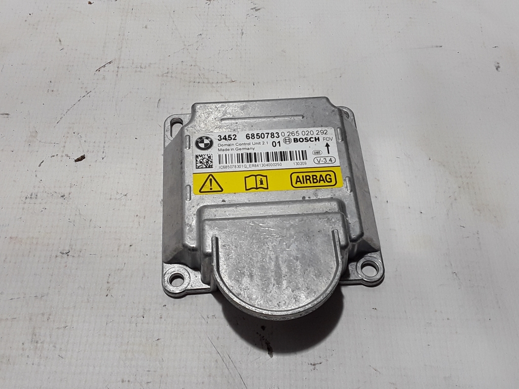 BMW 5 Series F10/F11 (2009-2017) SRS Control Unit 6850783 21007015