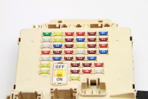 Kia ceed (2012–2018) Interior fuse box 91950A2021 - 2