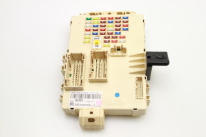Interior fuse box - 91950A2021