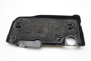 Chevrolet Cruze (2009–2015) Engine cover 55575551 - 2