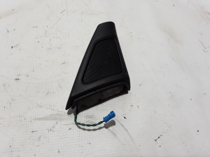   Mirror triangle trim  - 7199300 