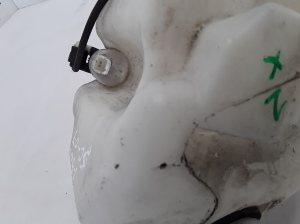 RENAULT Scenic (2003–2010) Scheibenwaschbehälter vorne 8200104706 - 3