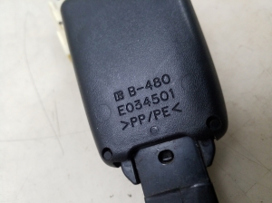 Subaru Outback (2009–2014) Priekšējā sēdekļa drošības jostas sprādze E034501 - 2