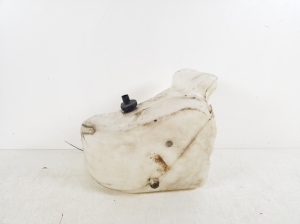 Mercedes Benz Viano 639 (2003–2014) Front washer fluid reservoir A6398690020 - 3