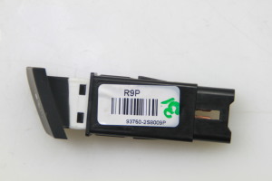 Hyundai ix35 (2009–2015) ESP switch 937502S8009P - 3