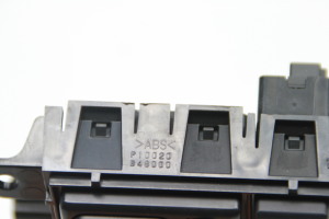 NISSAN Juke F15 (2010–2018) Mirror control switch P10020B48000 - 2