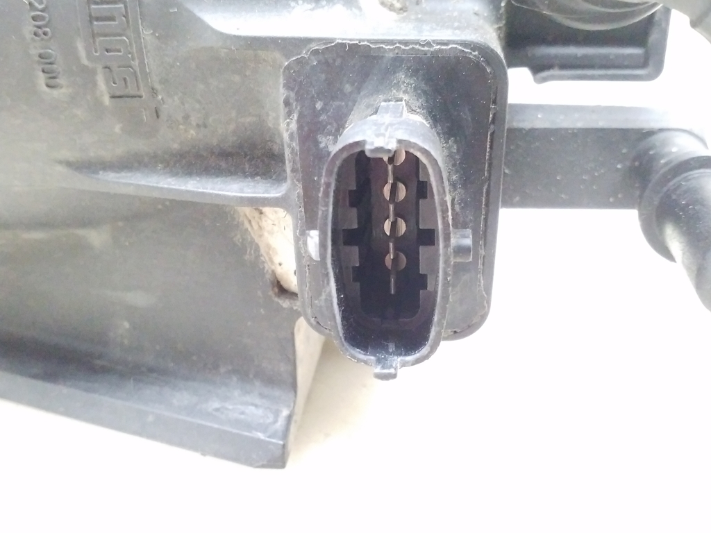 Used Opel Astra Fuel filter housing 13251276