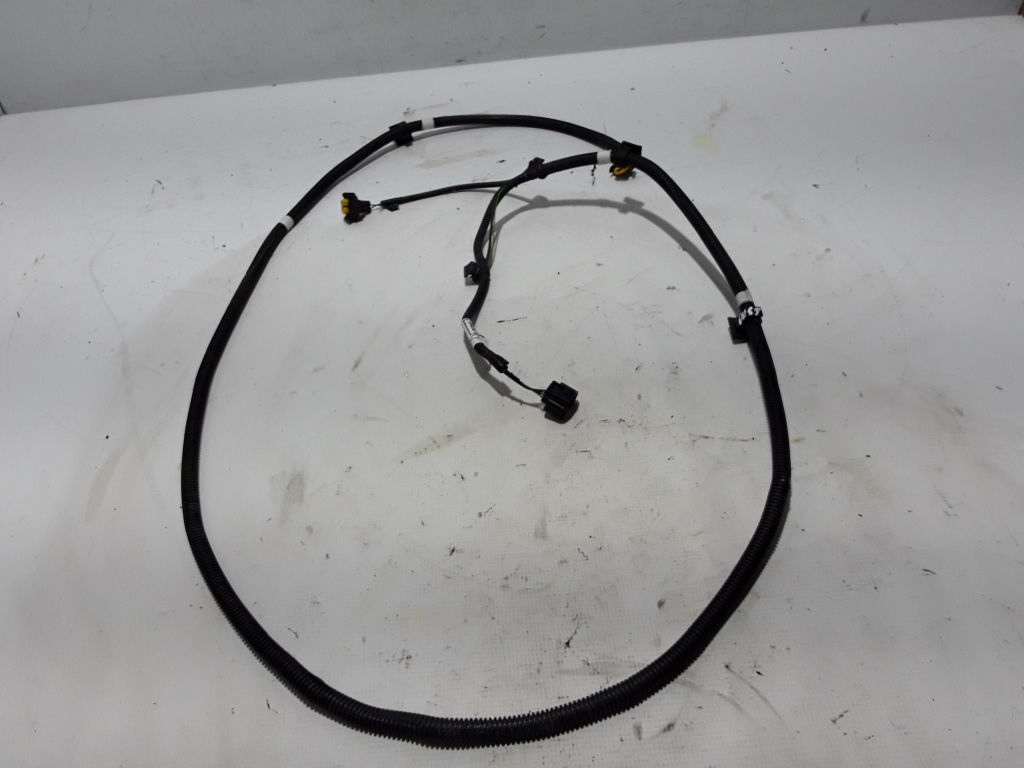 Used Dacia Duster Front bumper fog lamp wire 240703420R