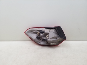 Opel Astra J (2009–2017) Eckleuchte hinten 13282243 - 3