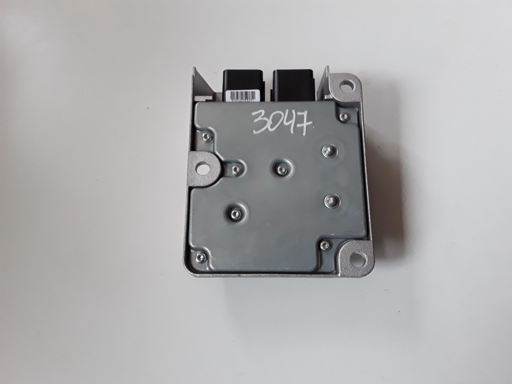 Used Jeep Grand Cherokee Airbag module 04896233AD