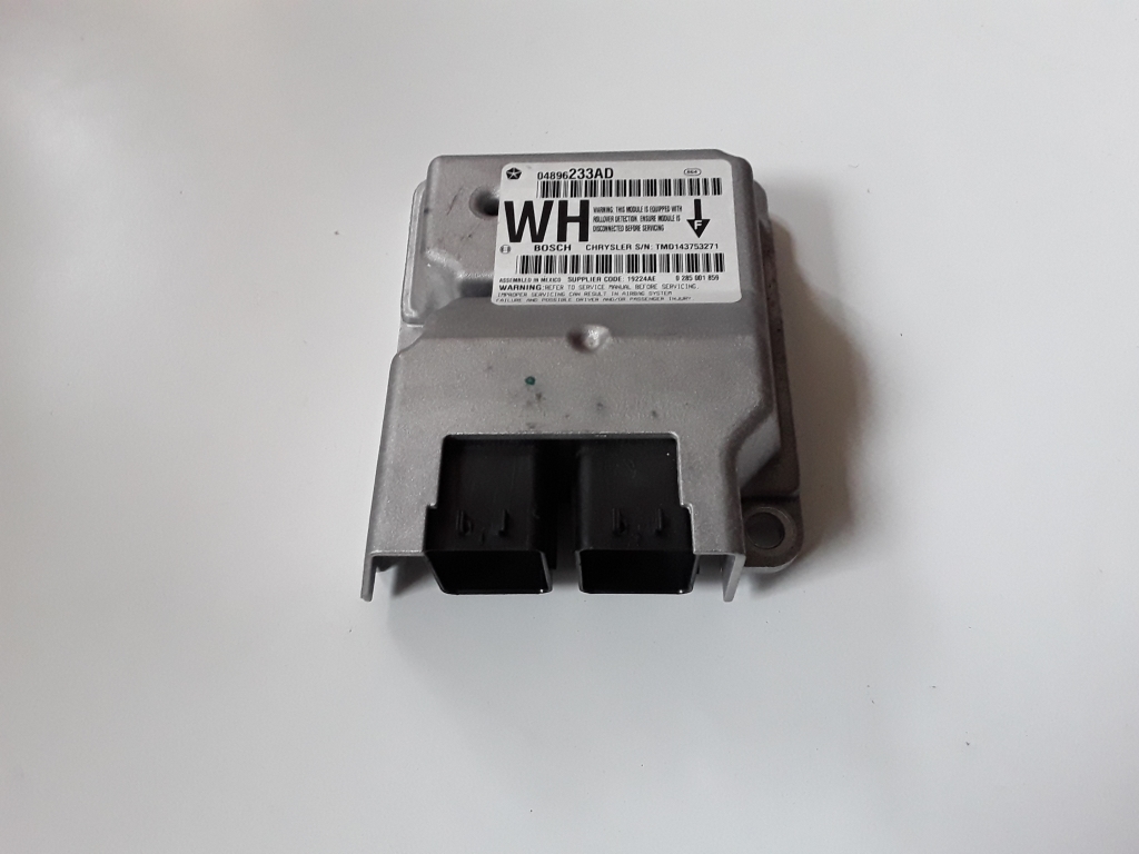 Used Jeep Grand Cherokee Airbag module 04896233AD