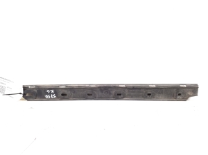  Rear bumper bracket 