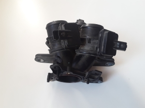   Accelerator valve 
