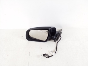   Side mirror and its details 